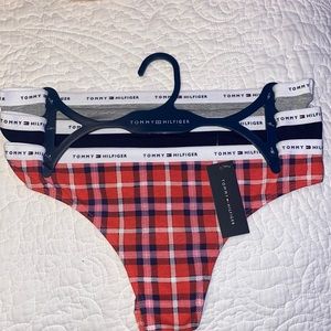 Thong bundle